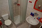Hotel u Koci&aacute;na - Tř&iacute;lůžkov&yacute; pokoj č.1. Badezimmer
