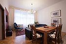 Jednorozec Apartments - Londynska Balkon Wohnzimmer