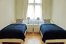 Residence Vocelova - 2BD Apt Schlafzimmer