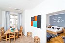 Prague centre apartment - Charles Square apartment Flur