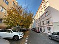  Apartment Lihovarská - 7 min' walk from the O2 Arena/ Haus von Außen